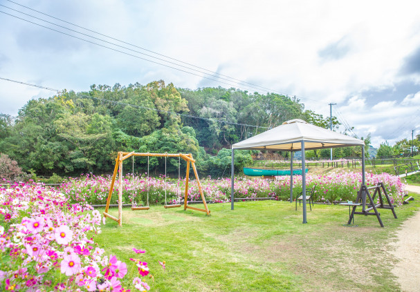 兵庫, 洲本市五色町鮎原中邑167